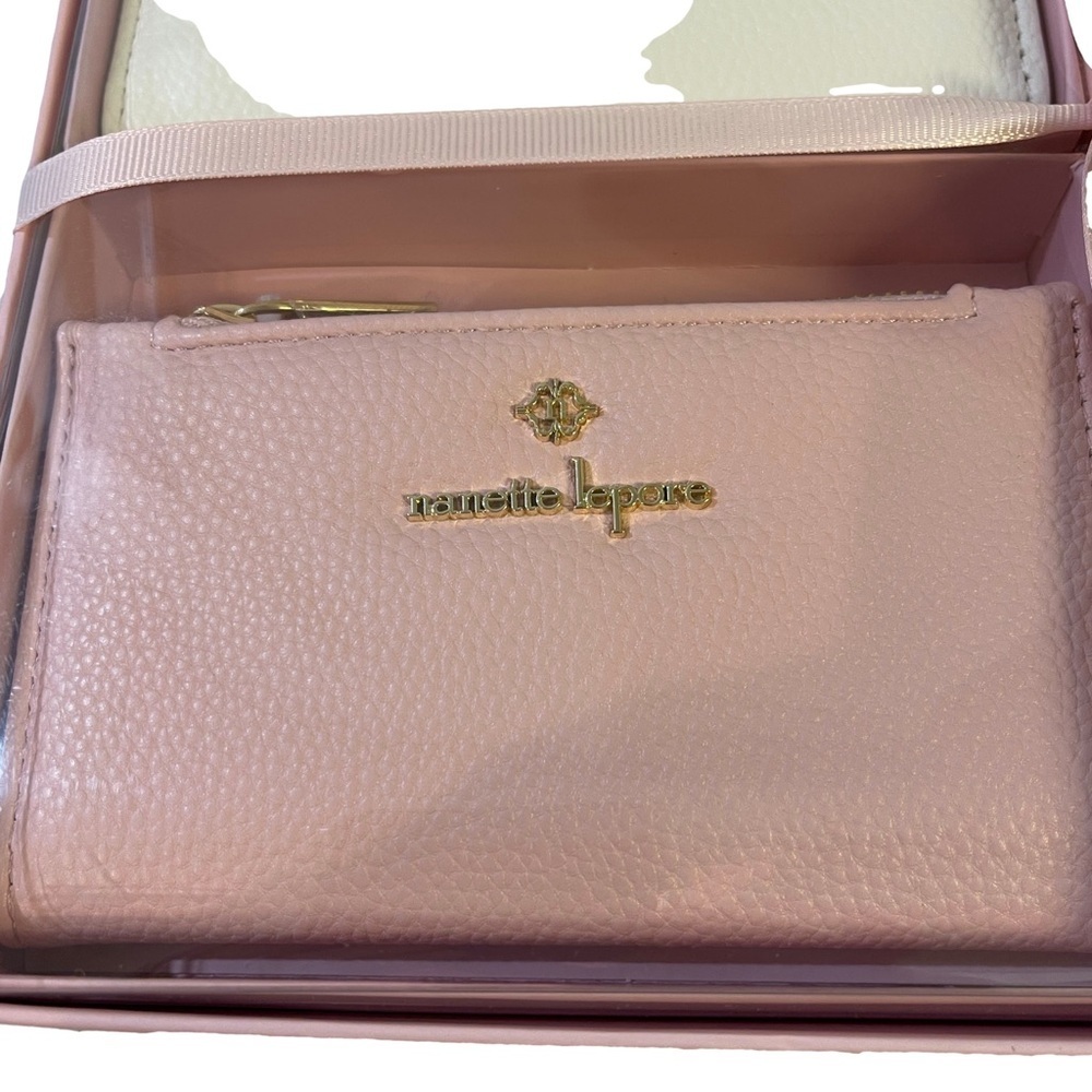 NANETTE LEPORE Break-Away Gift Set - 3 Bi-Fold Wallets w/Gift Boxes & Li… - Picture 5 of 12